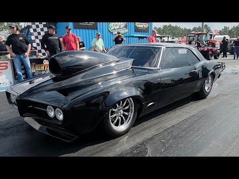 Radical nitro old school drag racing 