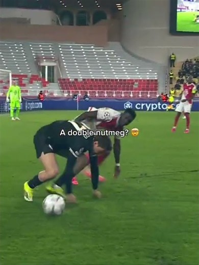 CAMBIASO'S DOUBLE NUTMEG vs MONACO in UCL!