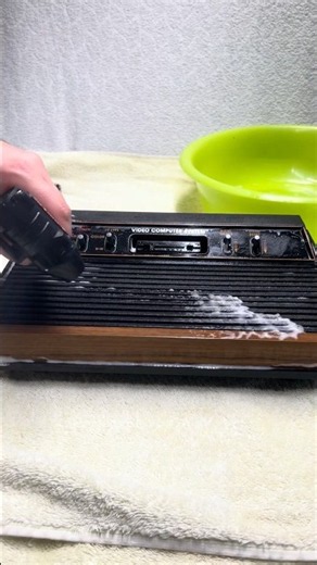 Cleaning an Original Atari 2600 from 1977 | Retro Gaming History #shorts