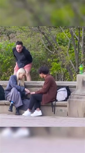 Funny Farting Moments! Try Not to Smile