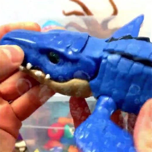 ROARING Carnotaurus & Mosasaurus! 🦖🌊 #MegansWorld #DinosaurSounds