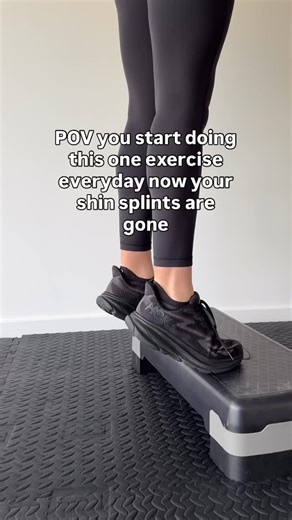 Align Wellness on Instagram: "CALF RAISES WITH HEEL DROP 👇🏽 This exercise is beneficial for so many different reasons! Calf strength is important to absorb load when running which helps decrease tension build up in the muscle itself and decreases the load on joints further up the chain! The drop gives strength through range, stretches the calf and improves ankle mobility. This combo of benefits significantly decreases your risk of developing shin splints - particularly if you’re doing a lot of