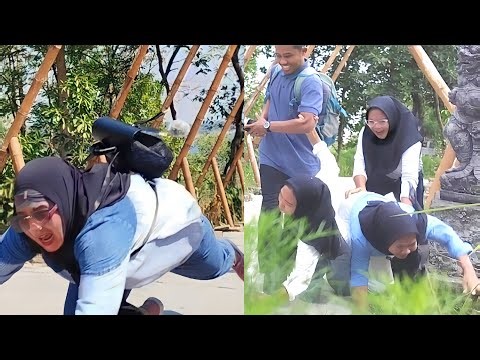 Live prank - Viral Epic Jump Scare !! LIVING STATUE PRANK WILL MAKE YOU CRY LAUGHING! Statue Prank