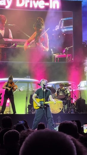 John Mellencamp concert Michigan highlights