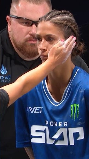 Girl knows how to eat a slap