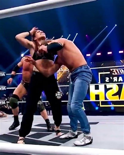 INSANE! Roderick Strong Snaps Marina Shafir 💥 | AEW New Year’s Smash