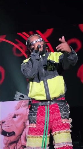 Sjava live on stage at the Konka Kulture Koncert