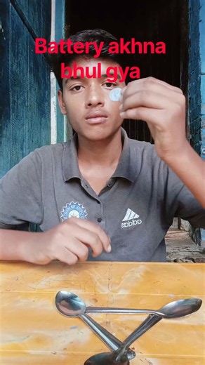 Spoon battery coin automatic movement ✅ Science project class 7th #viral #short #science #trending