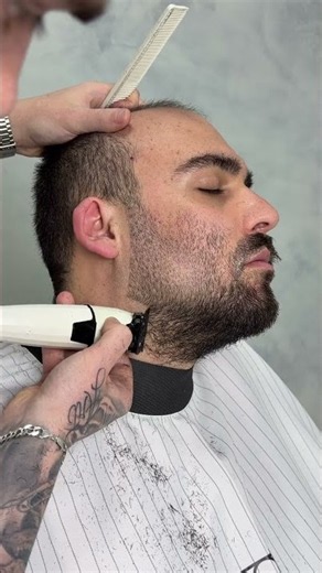 Artistic Beard Design Tutorial #barber #lineup #barbershop