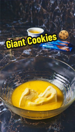 Bake thick and perfect giant cookies with these easy tips