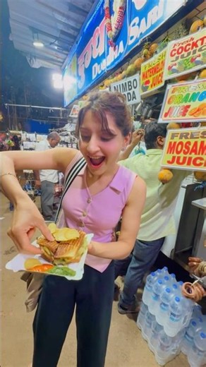 Last day in Mumbai 🤤 #laughingananasshorts