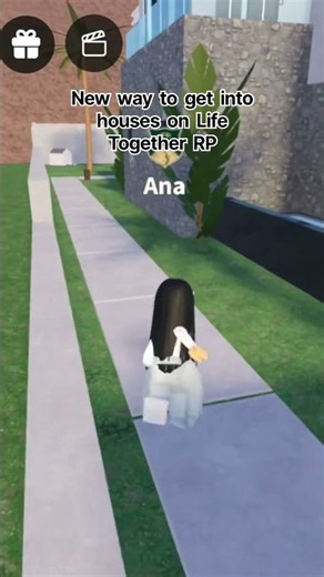 New way to get into houses on life together RP #roblox #robloxguide #lifetogether #robloxhack