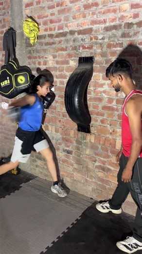 This Punch Technique is UNSTOPPABLE! 🚀#boxingshorts