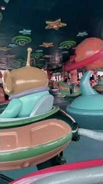 Walt Disney World, Hollywood Studios, alien swirling saucers ride ￼