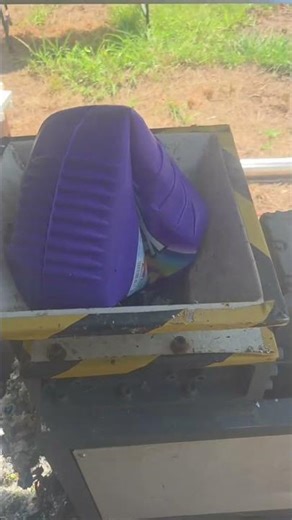 حوّل البلاستيك إلى بنزين بالطاقة الشمسية