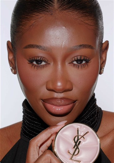 One tap in and I already knew. ✨ This new @YSL Beauty Soft Glow Cushion Foundation is everything! Available now @sephora #yslbeautypartner #foundation