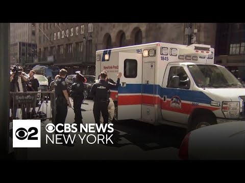 3 people slashed at Grand Central, suspect fatally shot, NYPD says
