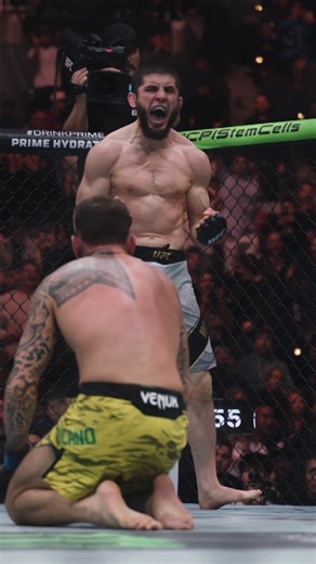 Submission Of The Year! 🥶 Congratulations, Islam Makhachev! 🇷🇺🏆 #UFCHonors | UFC