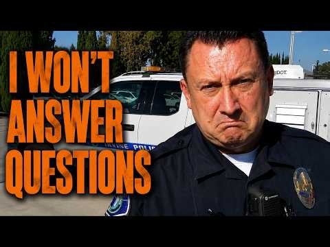 I Don't Answer Questions! Cop Loses Control! | First Amendment Audit