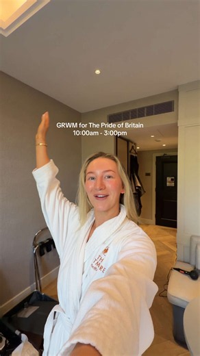 GRWM for The Pride of Britain: My Makeup Routine & Beauty Hacks