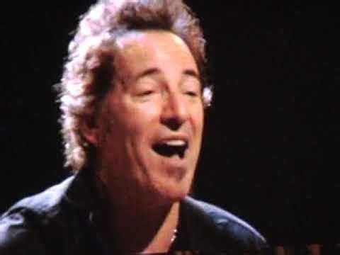 Bruce Springsteen - Waitin' on a Sunny Day (From: A Magic Night in Köln) 2007