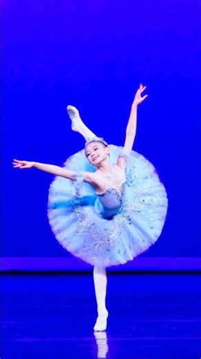 AMAZING 10 Year Old Ballerina!