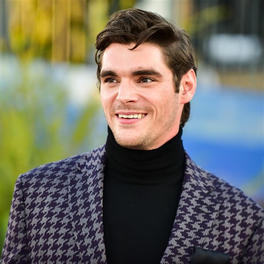 Breaking Bad's RJ Mitte dead at 34