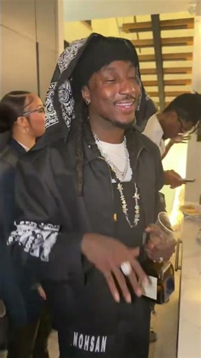 Kiss 6 one of the hardest albums dropped last year. Argue w ya mama ❤️‍🔥 Happy New Year 🎈