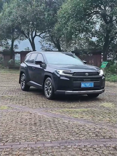 2026 RAV4 Woodland AWD 😮‍💨
