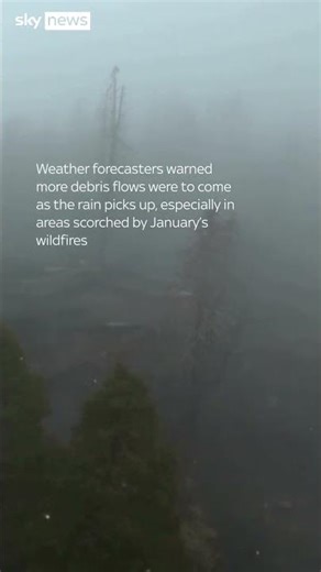 Storm causes floods in Southern California