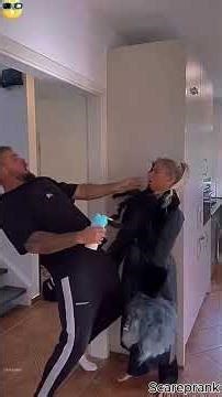 “He Wasn’t Ready For THIS… 😱”👉 “Bro… he’s standing right behind you…”