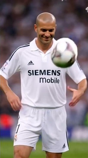 zinedine Zidane football legend 🔥#fifaworldcup2026 #fifa #soccer er