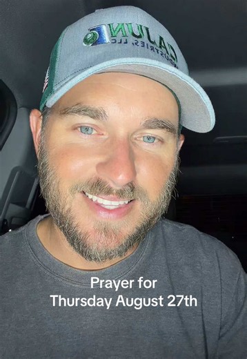 Share this prayer with 3 people you love! Have an absolutely blessed Thursday 🙌🏻 #jesus #christiantiktok #prayer #god #trustgod