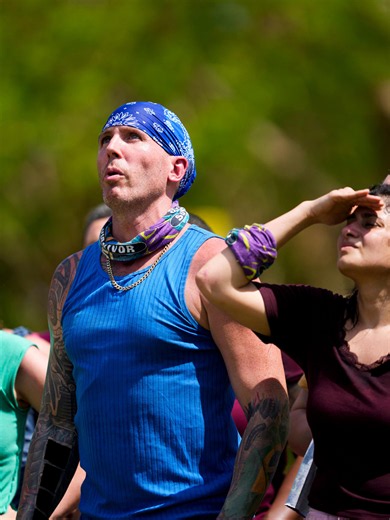 Rhode Island contestant attempts to vote for himself in 'Survivor' first
