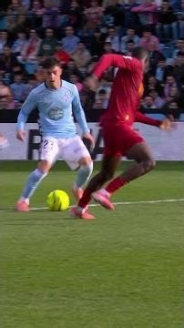 CELTA 4 - 1 VALENCIA CF | RESUMEN LALIGA EA SPORTS