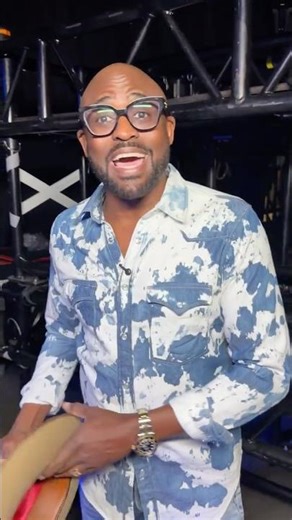 wayne brady brought the BOOM 💪