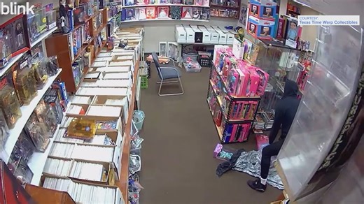 Suspects accused of stealing comics from Houston store busted while trying to sell them