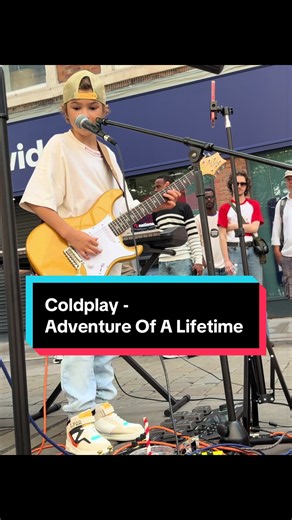 Coldplay Adventure Of A Lifetime cover — Manchester street performance