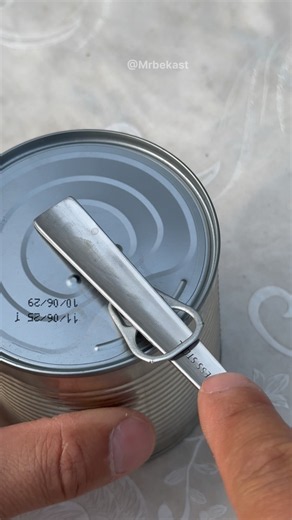Genius Way to Open a Can Using a Spoon..!