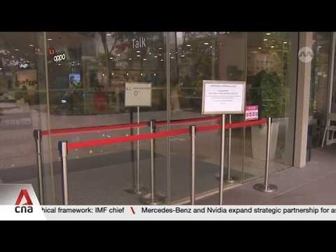 Haze in Singapore: Malls block sliding doors; close outdoor spaces, windows