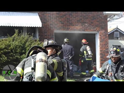 Firefighters quickly extinguish house fire on 4th Avenue in Linden