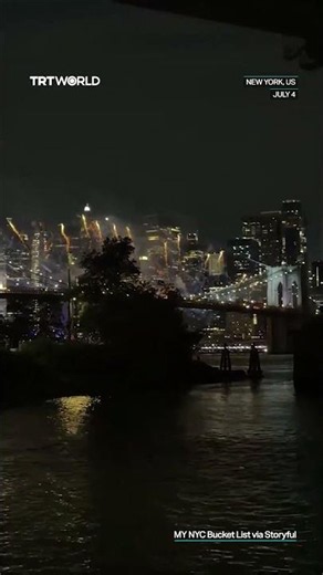 Fire breaks out on the Brooklyn Bridge during New York City's Independence Day show