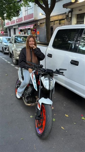 Ktm Duke 890 2021 $135,000🔥😎