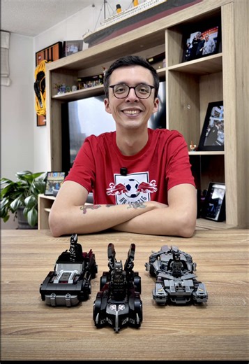 Review of the LEGO Legendary Batmobiles Collection