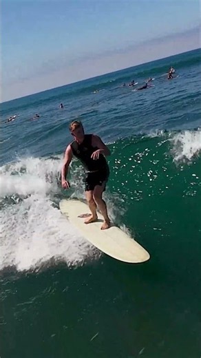 092326 Encinitas Surfer 49 boardshorts rashy tank centerline 11s left good kickout big 9x16