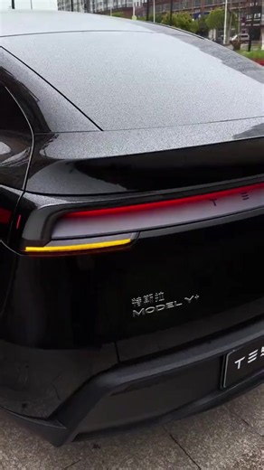 3036 Tesla Model Y - Now Available! Drive into the future with the all-new 2026 Tesla Model Y. Long-range battery Autopilot technology V Premium interior v Panoramic glass roof v Fast Supercharging Sleek, modern design This is the perfect SUV for anyone looking to combine luxury, performance, and zero-emission driving. Message now for more details or to schedule a viewing. Serious inquiries only #tesla #technologia #caroftiktok #fyp #eloninvention