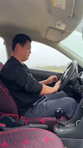 If you don't have good skills, you can make up for it with your strength #automobile #drivingreview
