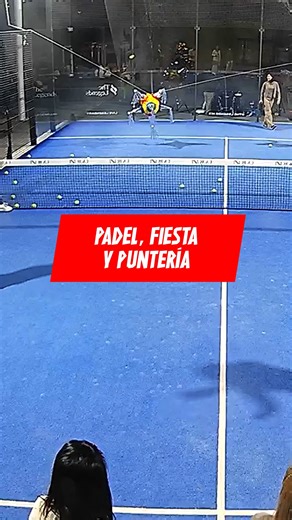 ReplayMe | Sports Technology | Tecnología Deportiva on Instagram: "Padel, fiesta y puntería 🎾🪅 #ReplayMe #Padel #PadelMx #JugadasÉpicas #FiestasMexicanas #Navidad"