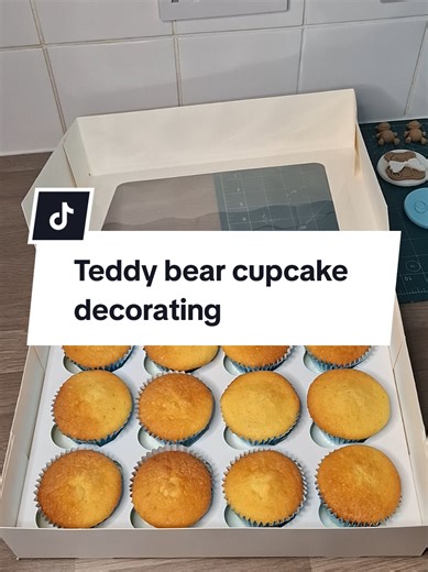 Teddy Bear Cupcake Decorating Tutorial