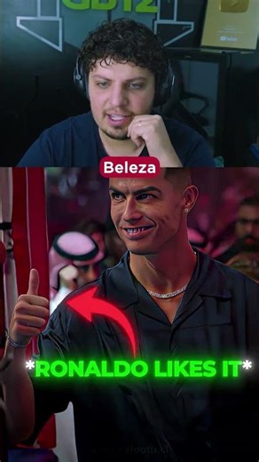 Será que ele aprendeu Wrestling?😅😅 #wrestling #cr7 #futebol #gol #shorts